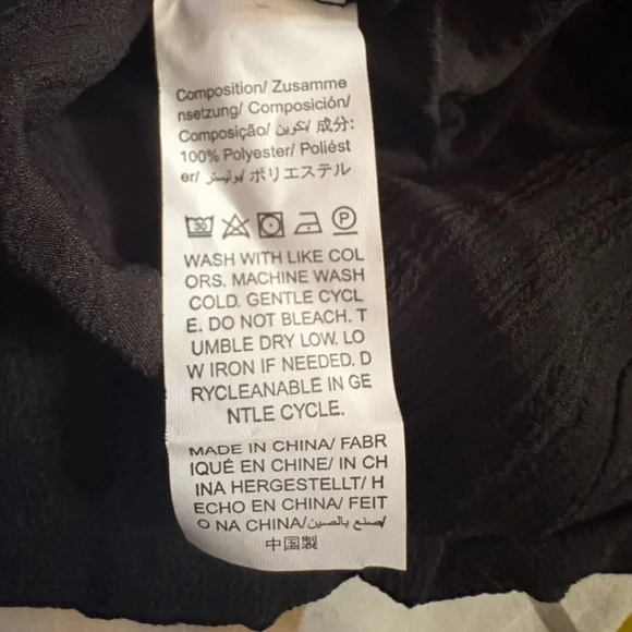 Elegant Black High Waist Tie Shorts - Picture 7 of 8